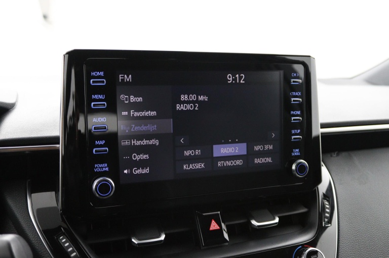 Toyota Corolla Touring Sports - 1.8 Hybrid 8