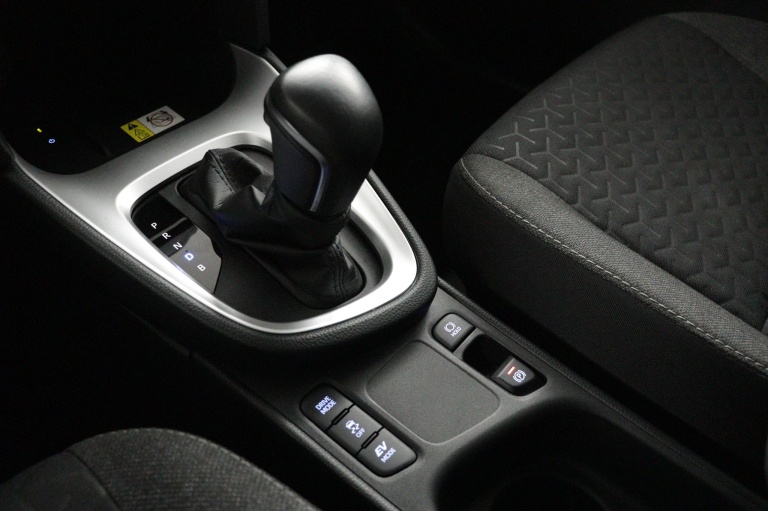 Toyota Yaris Cross - 1.5 Hybrid Business Plus 25