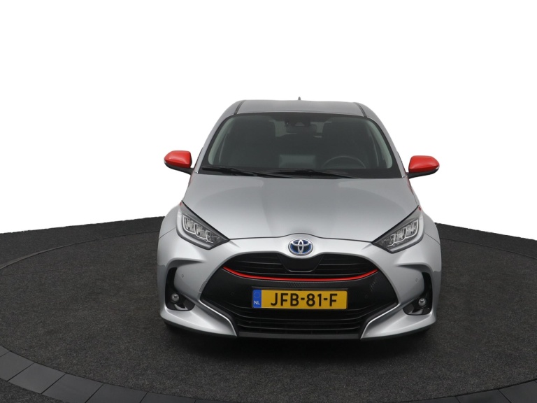 Toyota Yaris - 1.5 Hybrid 115 Special Edition 16