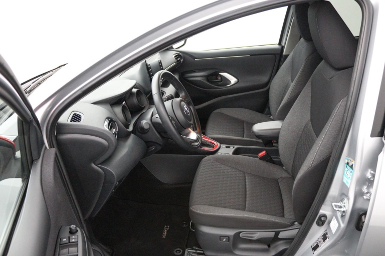 Toyota Yaris - 1.5 Hybrid 115 Special Edition 17
