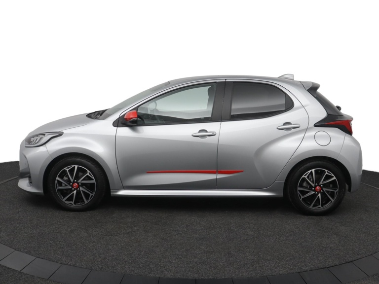 Toyota Yaris - 1.5 Hybrid 115 Special Edition 3