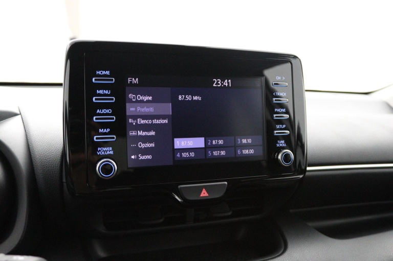 Toyota Yaris - 1.5 Hybrid 115 Special Edition 40