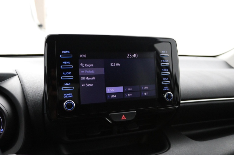 Toyota Yaris - 1.5 Hybrid 115 Special Edition 8