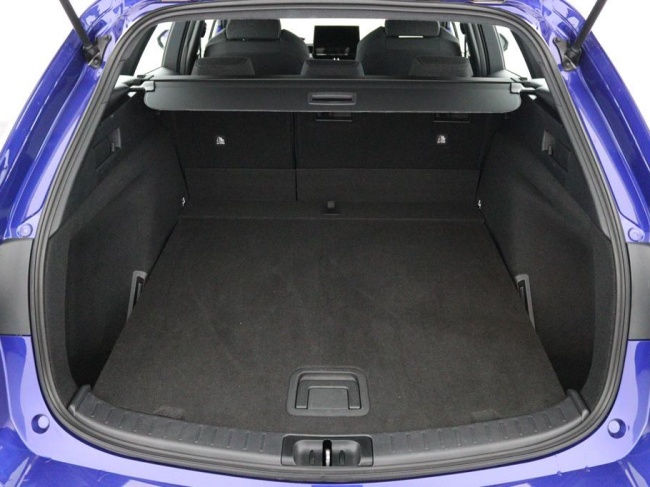 Toyota Corolla Touring Sports - Hybrid 140