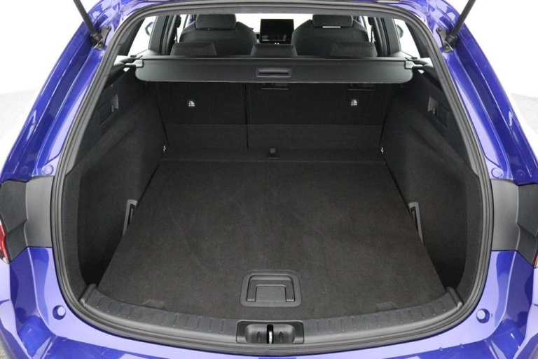 Toyota Corolla Touring Sports - Hybrid 140 21