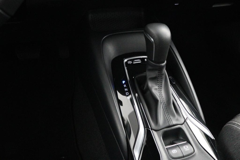 Toyota Corolla Touring Sports - Hybrid 140 24