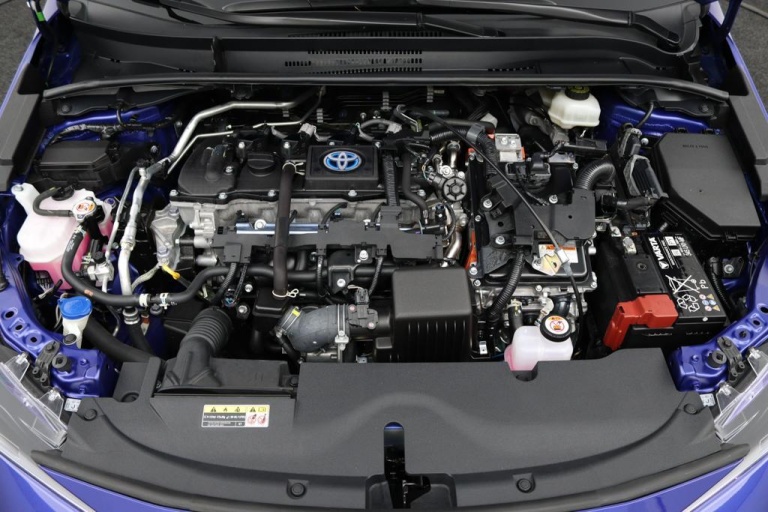 Toyota Corolla Touring Sports - Hybrid 140 32