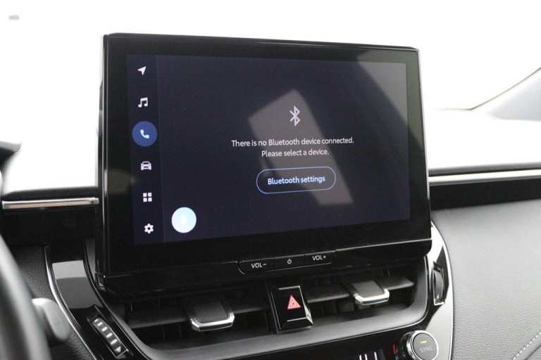 Toyota Corolla Touring Sports - Hybrid 140 41