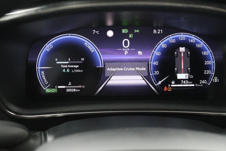 Toyota Corolla Touring Sports - Hybrid 140 6