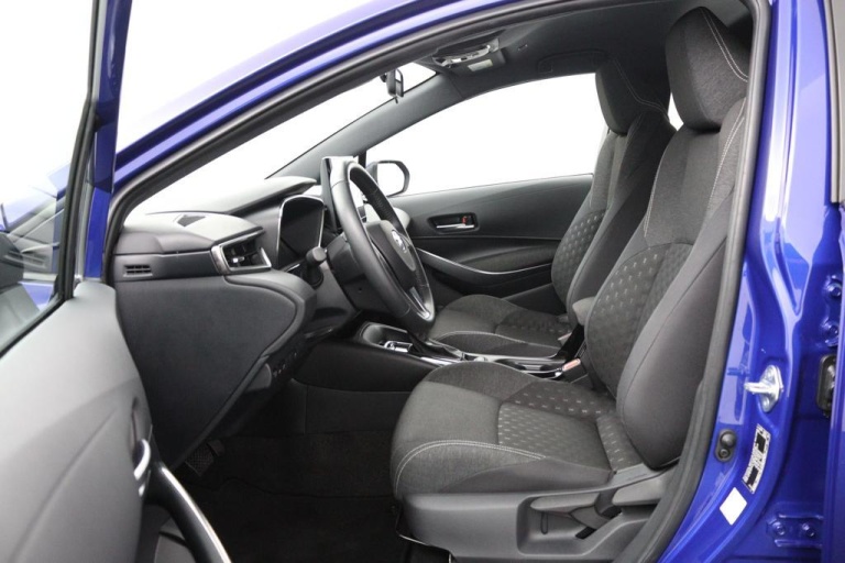 Toyota Corolla TS - Hybrid 140 16