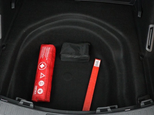 Toyota Corolla TS - Hybrid 140