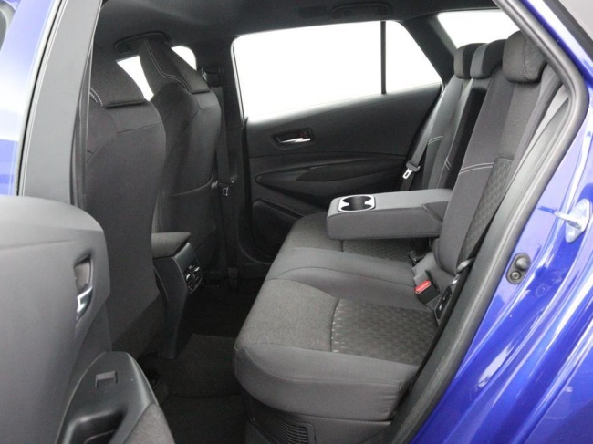 Toyota Corolla TS - Hybrid 140