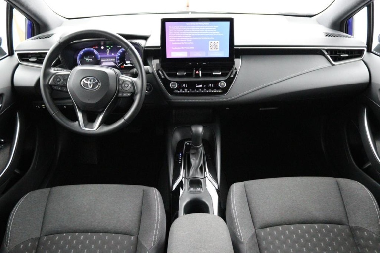 Toyota Corolla TS - Hybrid 140 4