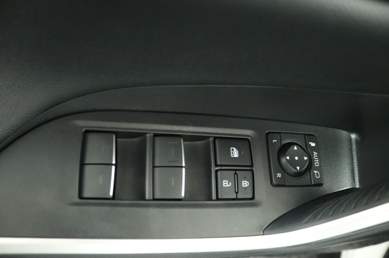 Toyota RAV4 - 2.5 Plug-in Hybrid AWD Dynamic 28