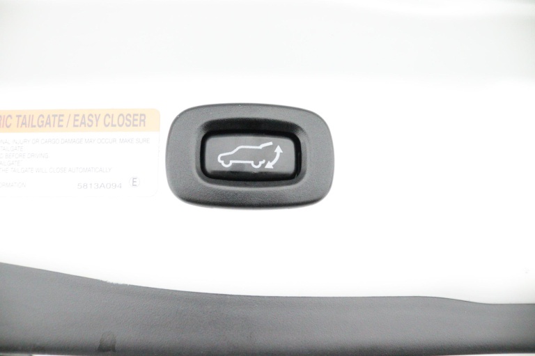 Mitsubishi Outlander - 2.4 PHEV Instyle 38