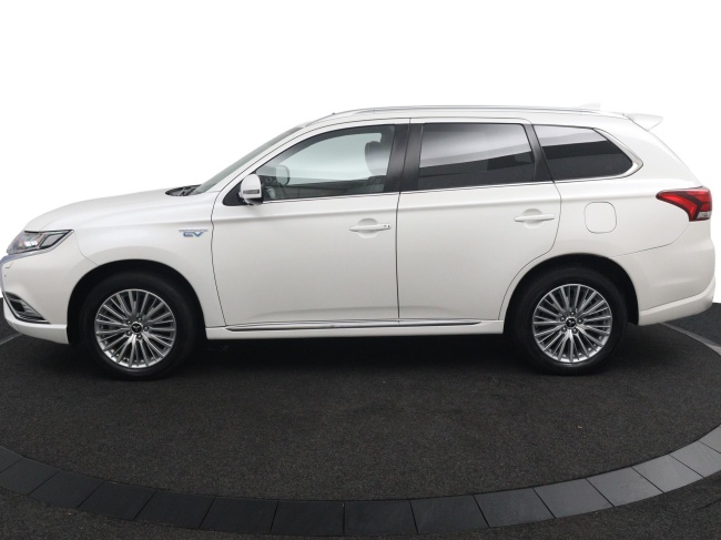 Mitsubishi Outlander - 2.4 PHEV Instyle