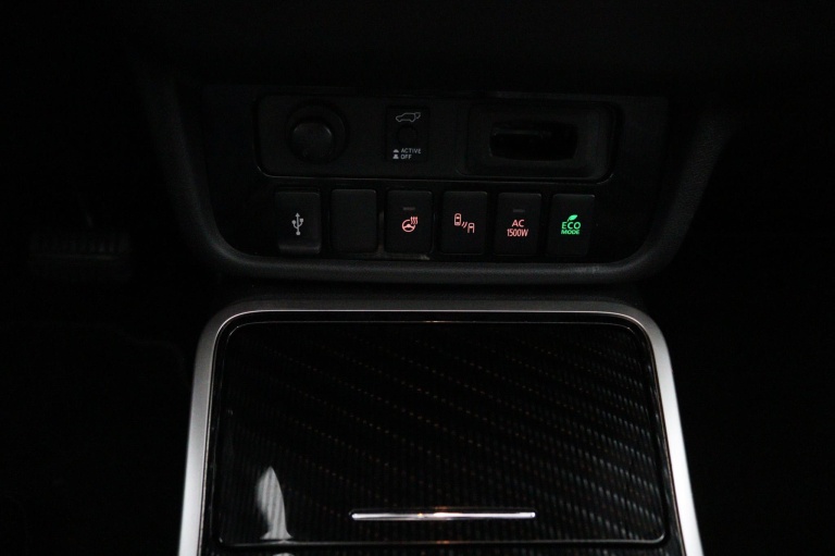 Mitsubishi Outlander - 2.4 PHEV Instyle 43