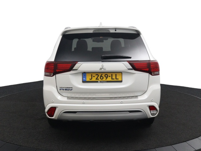 Mitsubishi Outlander - 2.4 PHEV Instyle