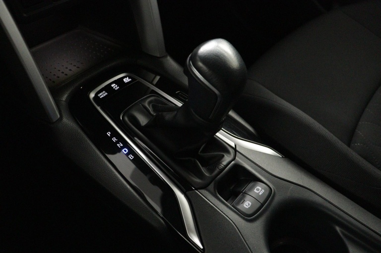 Toyota Corolla Cross - Hybrid 200 Dynamic 26