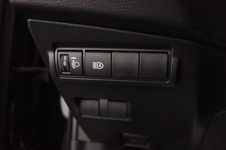 Toyota Corolla Cross - Hybrid 200 Dynamic 29