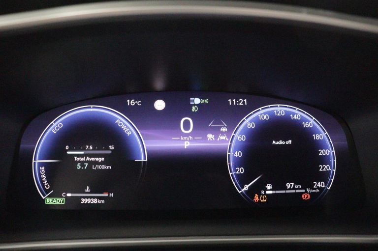 Toyota Corolla Cross - Hybrid 200 Dynamic 6