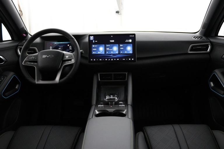 BYD ATTO 2 - Boost 45 kWh 9