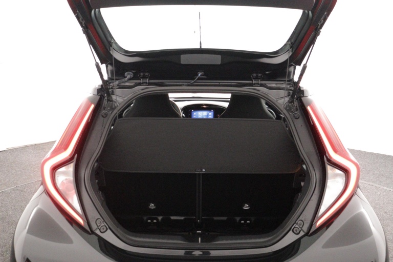 Toyota Aygo X - 1.0 VVT-i MT Play 21