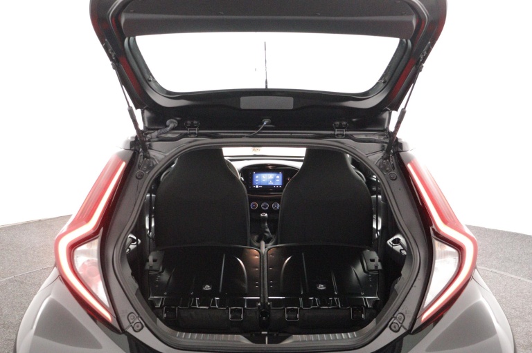 Toyota Aygo X - 1.0 VVT-i MT Play 24