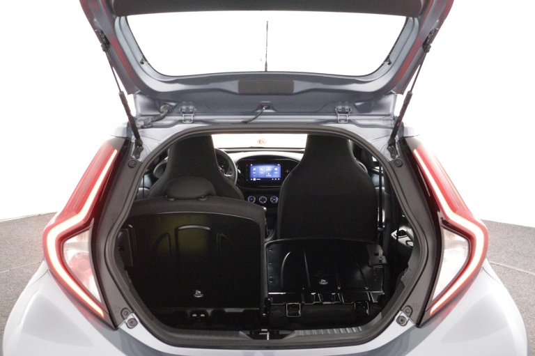 Toyota Aygo X - 1.0 VVT-i MT Play 23
