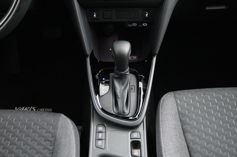 Toyota Yaris Cross - 1.5 Hybrid 130 Dynamic 27