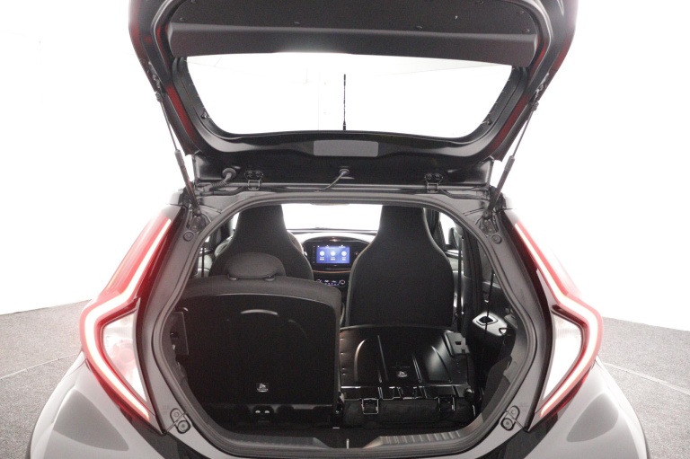 Toyota Aygo X - 1.0 VVT-i MT Pulse 24