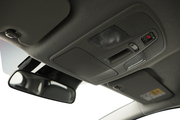 Suzuki S-Cross - 1.4 Boosterjet Style Smart Hybrid 32