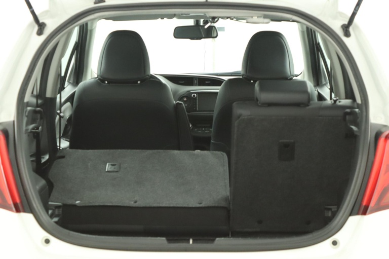 Toyota Yaris - 1.5 Hybrid Dynamic 25