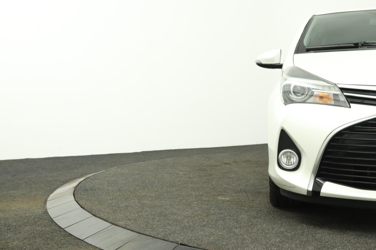 Toyota Yaris - 1.5 Hybrid Dynamic 35