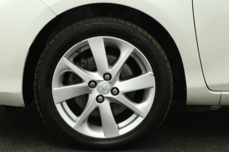 Toyota Yaris - 1.5 Hybrid Dynamic 37