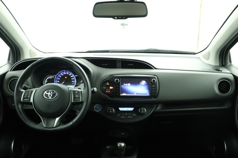 Toyota Yaris - 1.5 Hybrid Dynamic 50