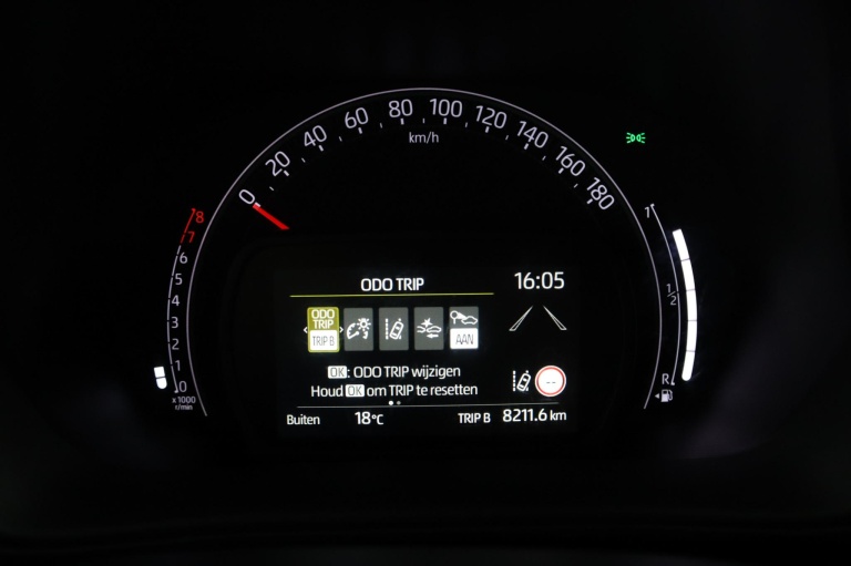 Toyota Aygo X - 1.0 VVT-i MT Play 44