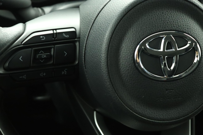 Toyota Yaris Cross - 1.5 Hybrid Active 19