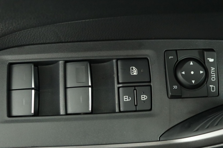 Toyota RAV4 - 2.5 Plug-in Hybrid AWD GR SPORT 29