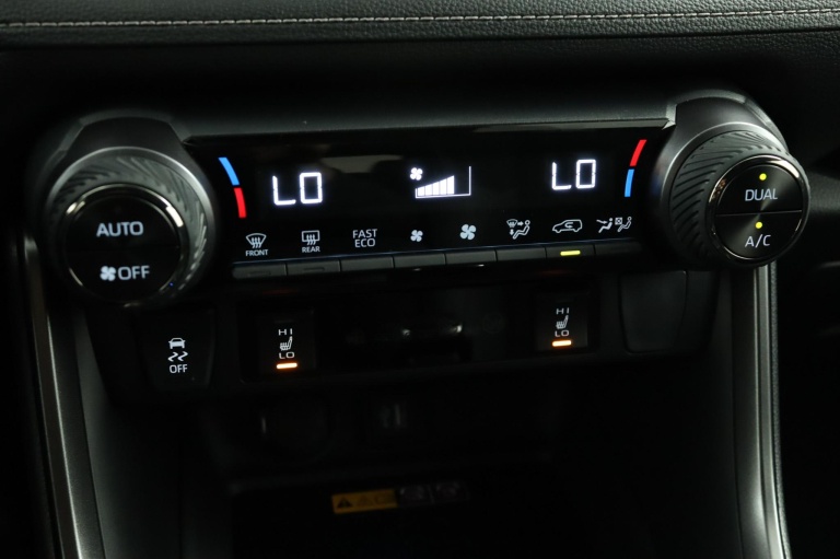Toyota RAV4 - 2.5 Plug-in Hybrid AWD GR SPORT 7