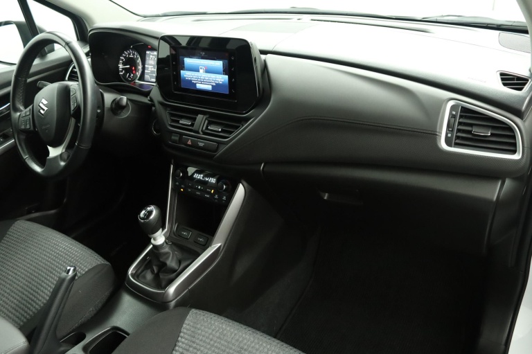 Suzuki S-Cross - 1.4 Boosterjet Select Smart Hybrid 44