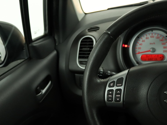 Suzuki Splash - 1.0 VVT Exclusive EASSS