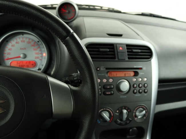 Suzuki Splash - 1.0 VVT Exclusive EASSS