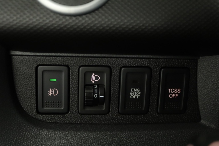 Suzuki Splash - 1.0 VVT Exclusive EASSS 27