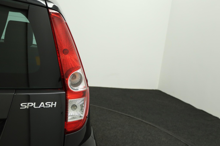Suzuki Splash - 1.0 VVT Exclusive EASSS 32