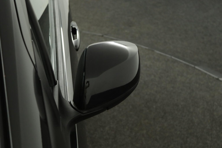 Suzuki Splash - 1.0 VVT Exclusive EASSS 36