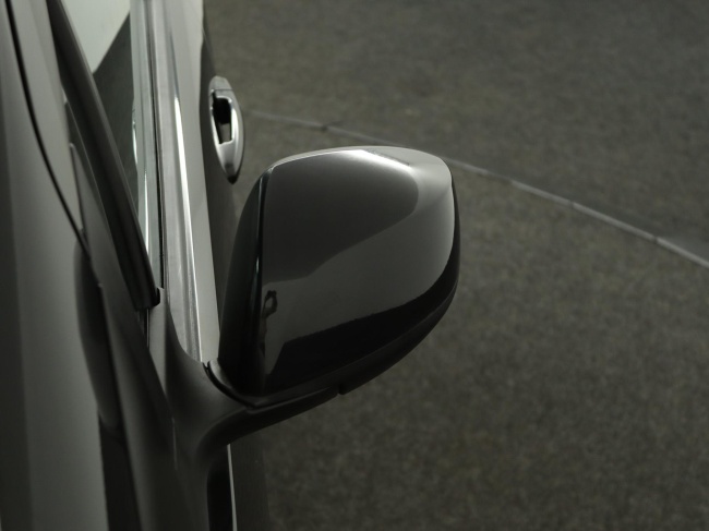 Suzuki Splash - 1.0 VVT Exclusive EASSS