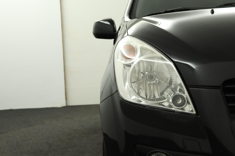 Suzuki Splash - 1.0 VVT Exclusive EASSS 38