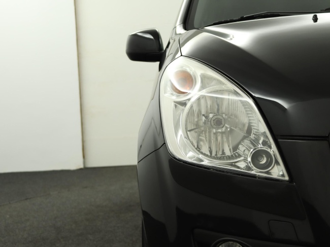 Suzuki Splash - 1.0 VVT Exclusive EASSS