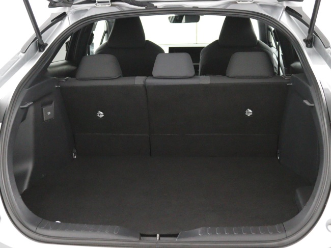 Toyota C-HR - 2.0 Plug-in Hybrid 220 Dynamic